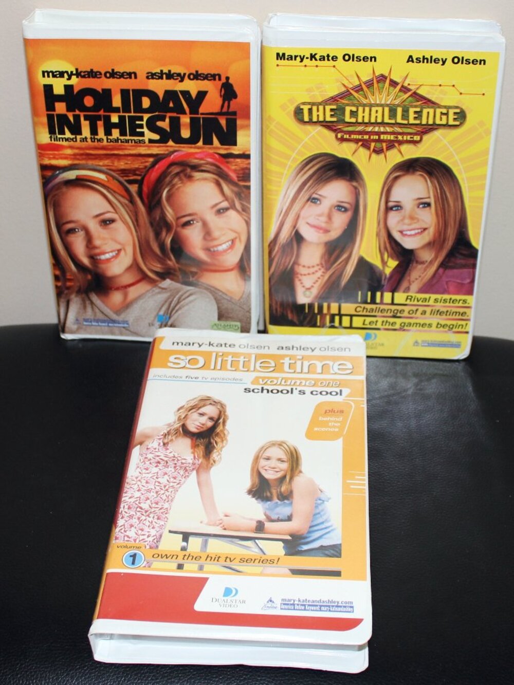 3/$77❤️3x Mary-Kate & Ashley Olsen Twins VHS clamshell video tapes